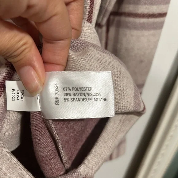 Orvis Women's Plaid Knit Button-Down Shirt - Picture 4 of 6